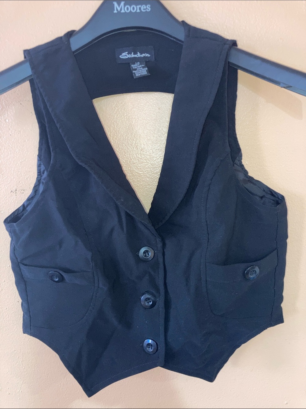 Y2K seductions Subculture Black Button-Front Crop Vest